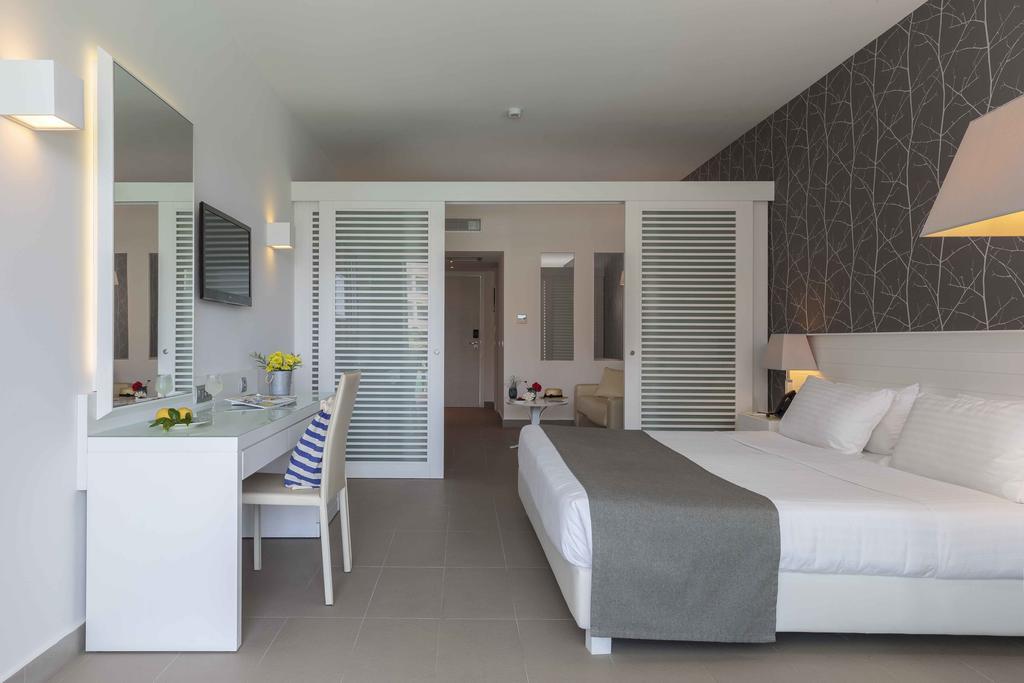 Princess Andriana Resort & Spa - Ultra All-Inclusive Kiotari Exterior photo